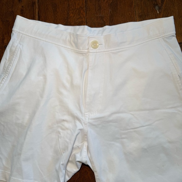 Good Man Brand Flat Front Chino Shorts White size S - Picture 9 of 11